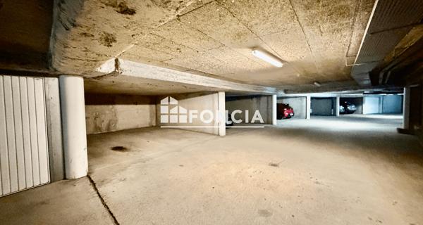 À vendre Studio 31 m² - Saint-germain-en-laye 78100