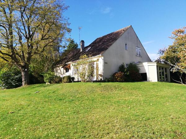 Maison La Celle Les Bordes 7 pièces 147 m2