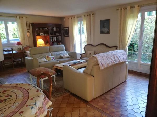 Maison La Celle Les Bordes 7 pièces 147 m2