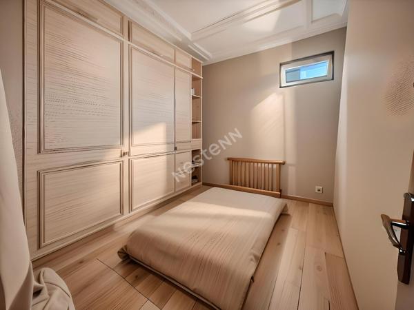 APPARTEMENT 60 M² - balcon- coeur historique - RENOVE - MER