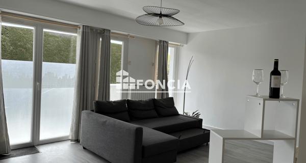 Location Appartement 3 pièces 72.79 m² - Cholet 49300