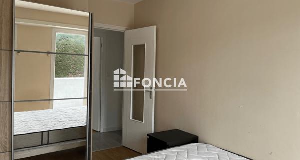 Location Appartement 3 pièces 72.79 m² - Cholet 49300