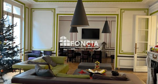 À vendre Appartement 7 pièces 292.26 m² - Paris 75017