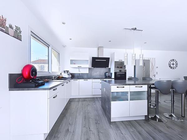 Maison Gratentour 5 pièce(s) 116 m2