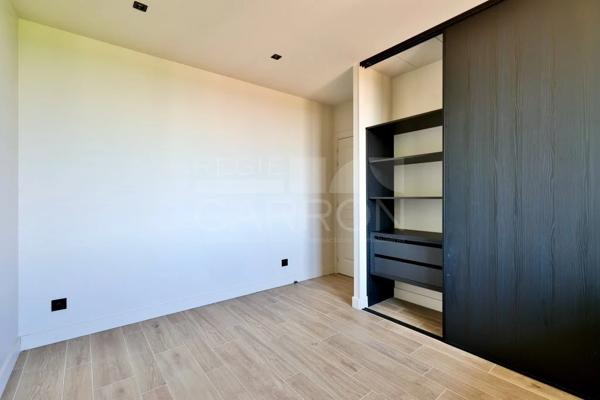 APPARTEMENT T2 A LOUER - ST CYR AU MONT D OR - 995 € charges comprises par mois