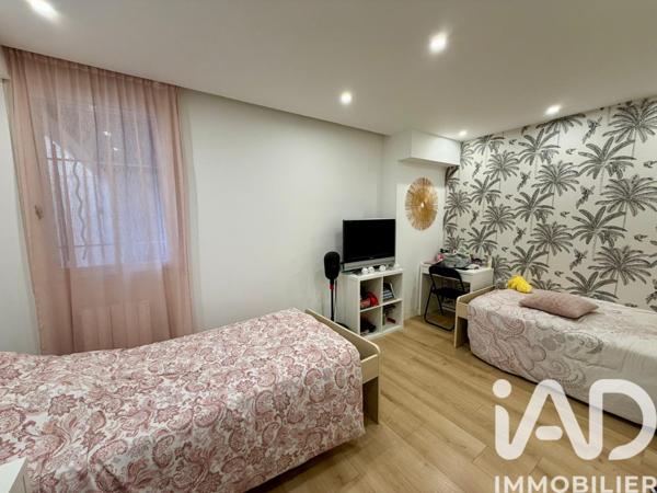 Appartement à vendre 5 pièces 91 m² Aubagne