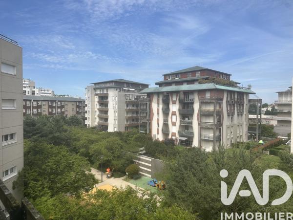 Appartement à vendre 3 pièces 68 m² Saint-Germain-en-Laye
