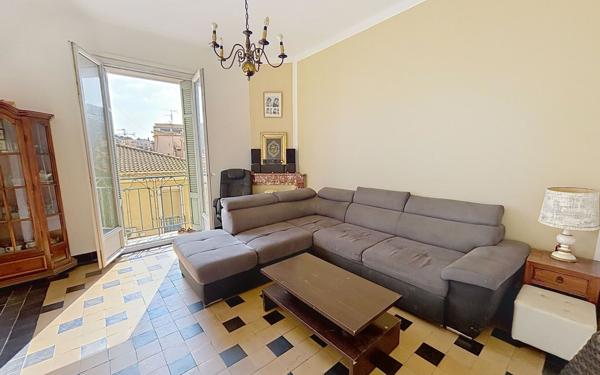 Appartement à vendre    3 pièces •  Saint-Raphaël