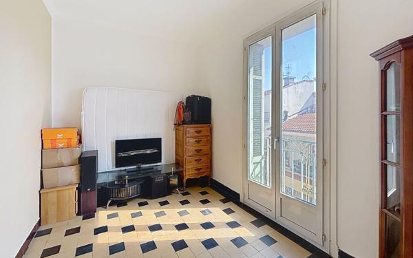 Appartement à vendre    3 pièces •  Saint-Raphaël