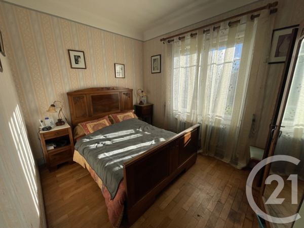 Maison à vendre  5 pièces - 77 m2 LA CHATRE - 36