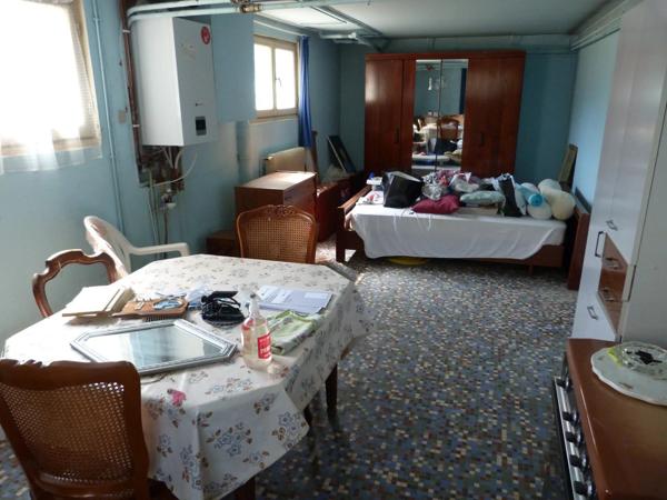 Vente                                                      Maison
                        
                     4 pièces                      91 m2                     à Mehun-sur-Yèvre