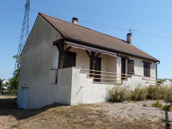 Vente                                                      Maison
                        
                     4 pièces                      91 m2                     à Mehun-sur-Yèvre