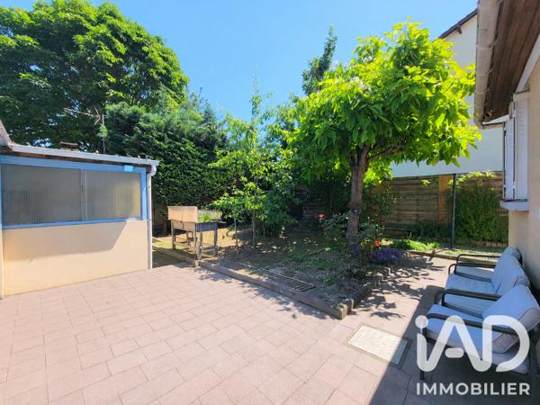Maison à vendre 5 pièces 98 m² Villeneuve-le-Roi