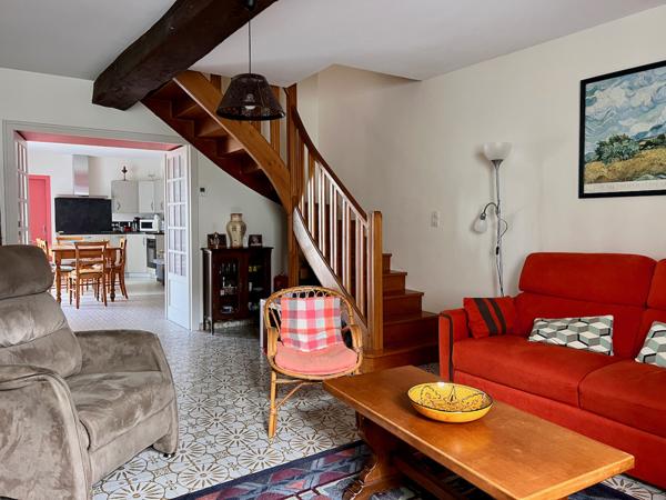 Charmante maison de bourg de 115m2 avec dépendances