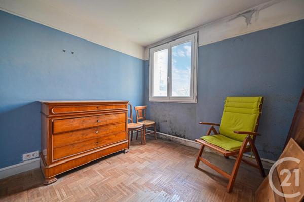 Appartement F5 à vendre  5 pièces - 111,29 m2 PARIS - 75016