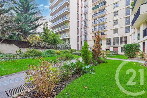 Appartement F5 à vendre  5 pièces - 111,29 m2 PARIS - 75016