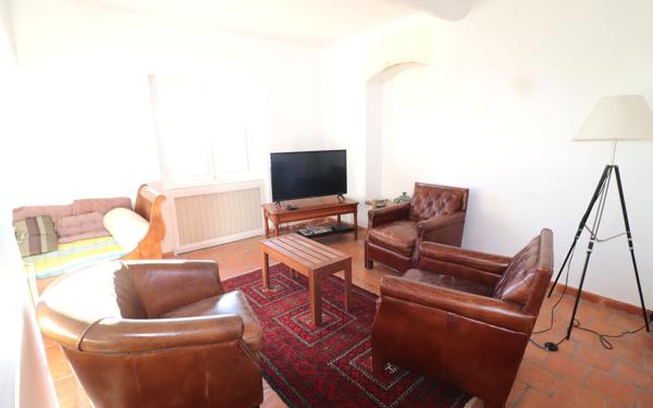 Maison à vendre    4 pièces • 104 m2 Berre-les-Alpes