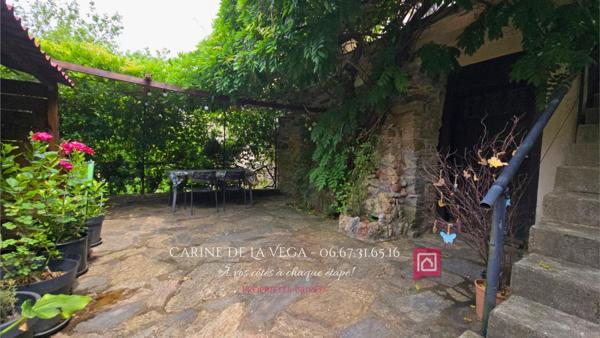 Maison en pierre 90 m2 avec garage, terrasse, jardin