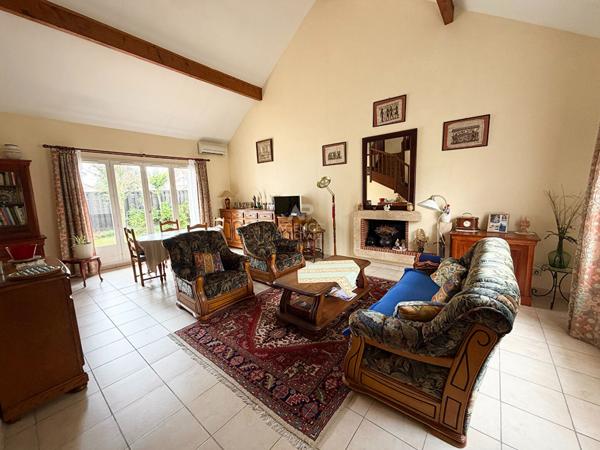 Maison Cergy 5 pièce(s) 146.96 m2 €409 000 ** - Référence 5153