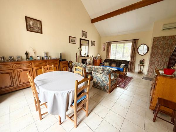 Maison Cergy 5 pièce(s) 146.96 m2 €409 000 ** - Référence 5153