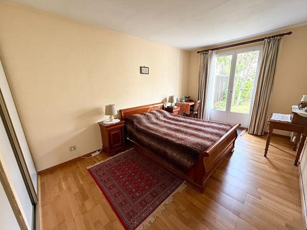 Maison Cergy 5 pièce(s) 146.96 m2 €409 000 ** - Référence 5153