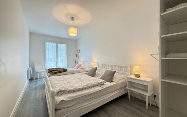 Maison à vendre    11 pièces •  Saint-Palais-sur-Mer