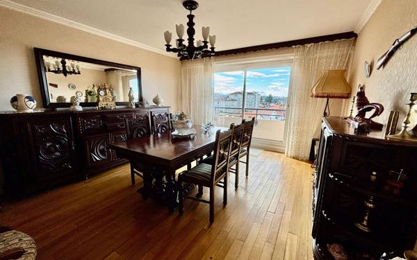 Appartement à vendre    4 pièces • 87,24 m2 Pau