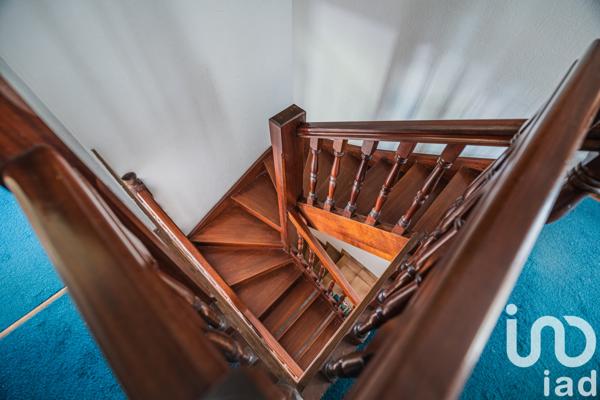 Maison à vendre 5 pièces 205 m² Saint-Ismier