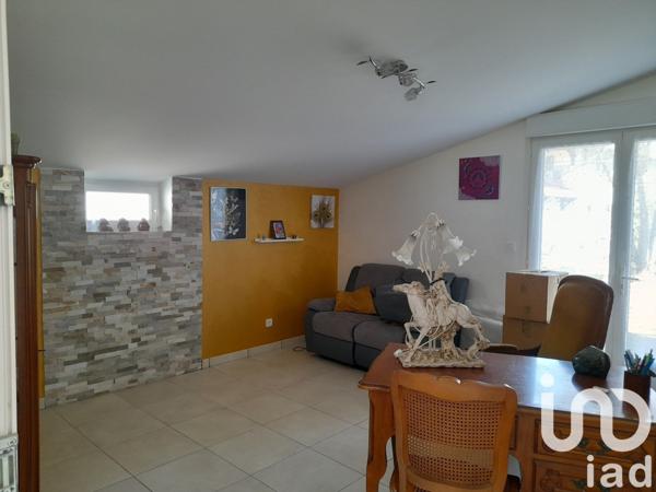 Maison 5 pièces de 120 m² à Mios (33380)