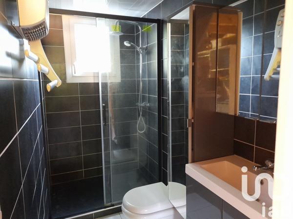 Maison 5 pièces de 120 m² à Mios (33380)