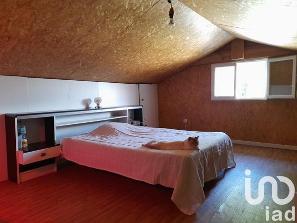 Maison 5 pièces de 120 m² à Mios (33380)