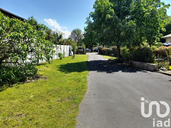 Maison 5 pièces de 120 m² à Mios (33380)