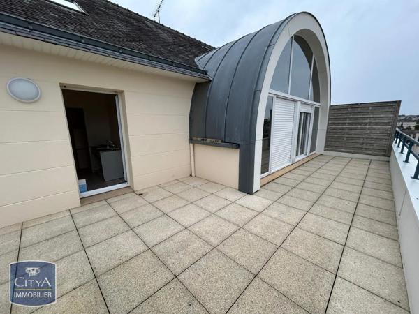 Appartement à louer 3 pièces 64.94m² Laval (53000)