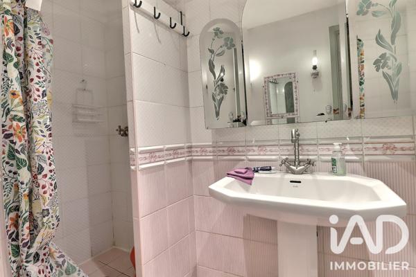Appartement à vendre 4 pièces 74 m² Marseille 4