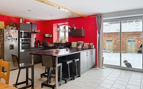 Maison à vendre    4 pièces •  Thomirey