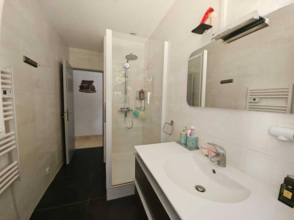 Maison à vendre 4 pièces de 101 m²