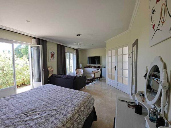Maison à vendre 4 pièces de 101 m²