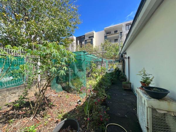 Maison à vendre à Sainte-Clotilde à la Réunion (97490), ref : 97405/229