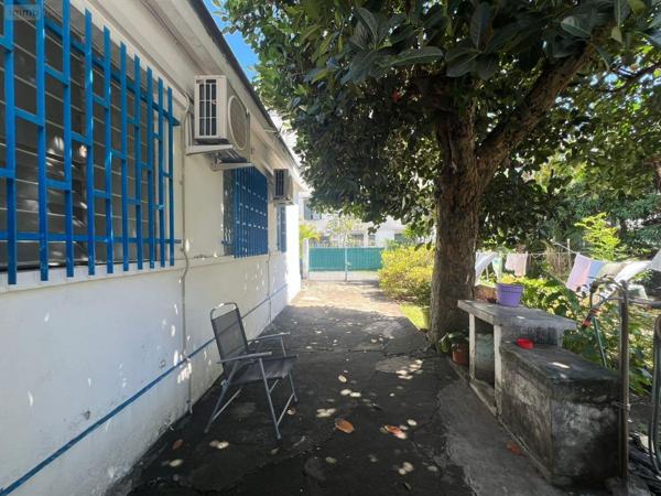 Maison à vendre à Sainte-Clotilde à la Réunion (97490), ref : 97405/229