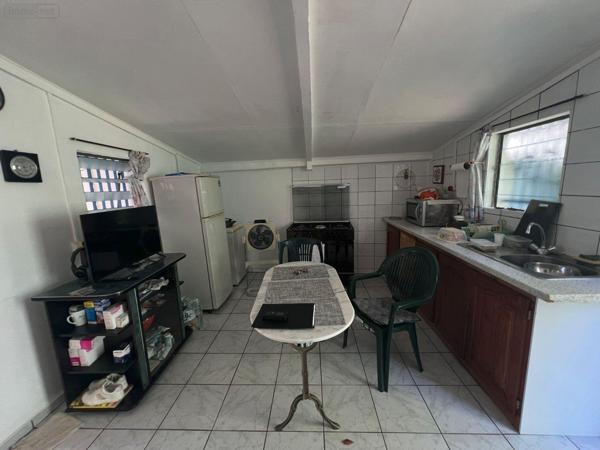 Maison à vendre à Sainte-Clotilde à la Réunion (97490), ref : 97405/229