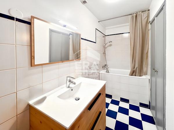 À vendre Maison en pierre proche de la gare de Melun