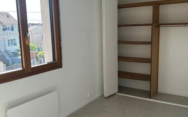 Appartement à louer    2 pièces • 33,30 m2 Champs-sur-Marne