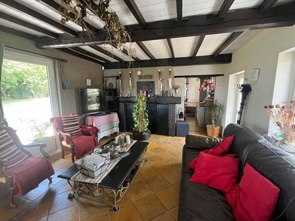 Longère individuelle - 7 pièce(s) -124 m²