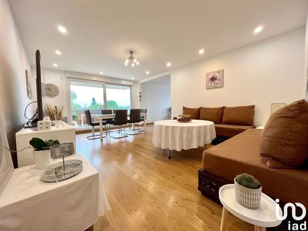 Appartement 4 pièces de 84 m² à Roissy-en-Brie (77680)