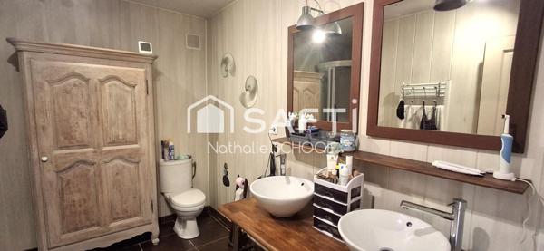 Au centre de Baud, un bien rare mêlant commerce et habitation.