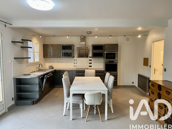 Maison à vendre 6 pièces 129 m² Lésigny