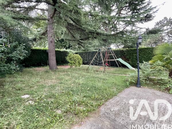 Maison à vendre 6 pièces 129 m² Lésigny