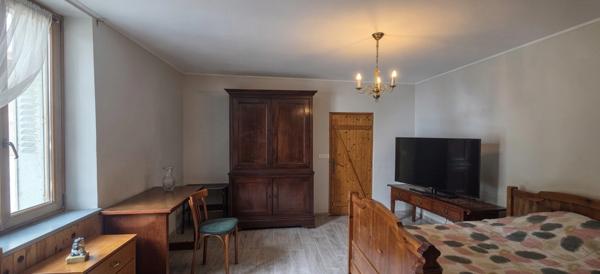 🏡 À VENDRE À LOISON (55230) – PROCHE FRONTIÈRE LUXEMBOURGEOISE  3 MAISONS – JARDINS – TERRAIN À BÂTIR – 165 000 € !