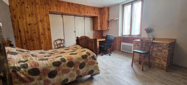 🏡 À VENDRE À LOISON (55230) – PROCHE FRONTIÈRE LUXEMBOURGEOISE  3 MAISONS – JARDINS – TERRAIN À BÂTIR – 165 000 € !