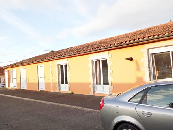 Maison à vendre 5 pièces LA TRIMOUILLE (86)